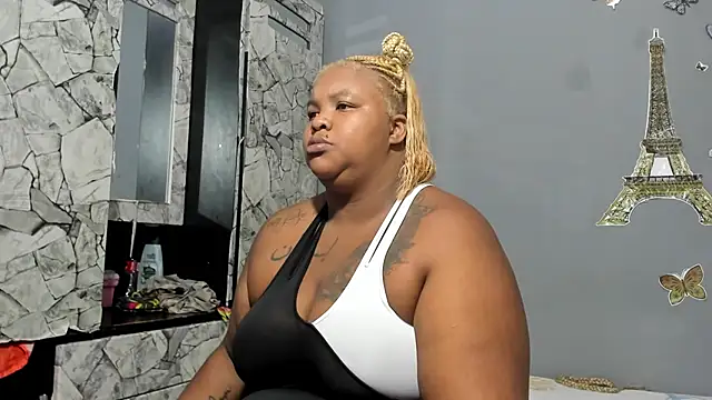 Snapshot of briyinabloom_ chatting on February 7, 2025, 1:53 pm briyinabloom online show from February 7, 2025, 1:53 pm