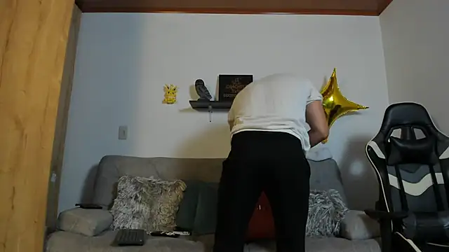 Snapshot of julian_wallace chatting on September 13, 2025, 7:58 pm julian wallace online show from September 13, 2025, 7:58 pm