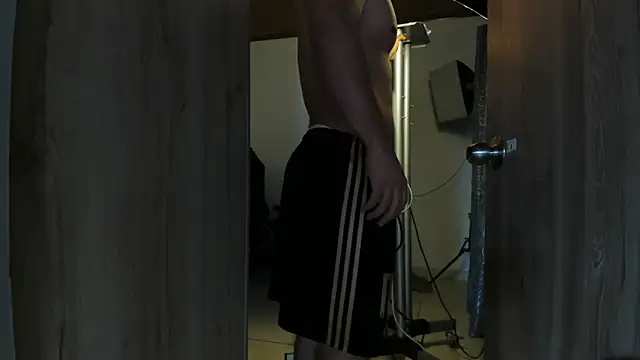 Snapshot of julian_wallace chatting on October 30, 2025, 3:20 pm julian wallace online show from October 30, 2025, 3:20 pm