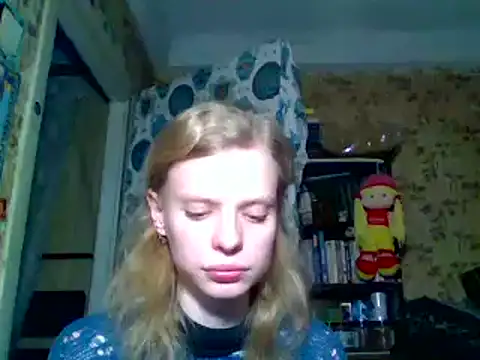 SexyAndYunge online show from December 3, 2024, 3:39 pm