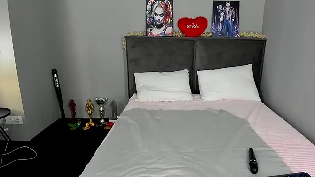 Snapshot of MuscleXXXBarbie chatting on February 23, 2026, 8:48 am MuscleXXXBarbie online show from February 23, 2026, 8:48 am