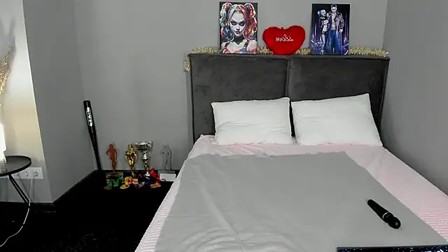 Snapshot of MuscleXXXBarbie chatting on February 20, 2026, 9:11 am MuscleXXXBarbie online show from February 20, 2026, 9:11 am