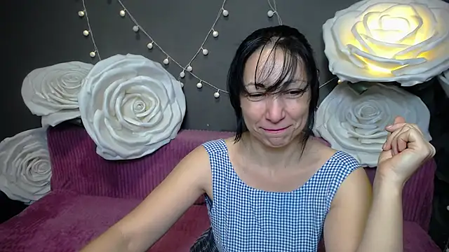 LiluGrants online show from November 24, 2025, 7:14 pm