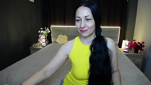 LiluGrants online show from November 18, 2025, 7:06 pm