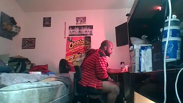 Snapshot of HBYAM chatting on November 3, 2025, 6:33 pm HBYAM online show from November 3, 2025, 6:33 pm