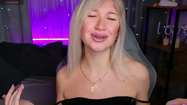 MilaBott online show from November 20, 2025, 8:09 pm