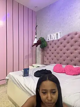 Snapshot of GabrielaLugo chatting on November 26, 2025, 11:54 am GabrielaLugo online show from November 26, 2025, 11:54 am