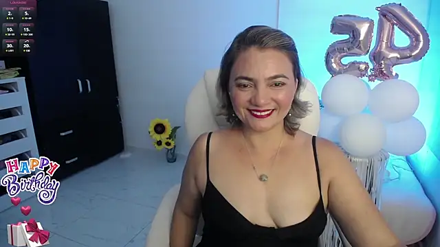 Chiraz hasnaa online show from January 12, 2025, 11:47 pm