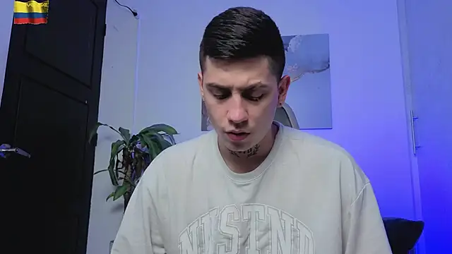 Yeiko Romero  online show from April 17, 2026, 5:32 am