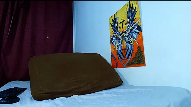 Thomass00 online show from November 8, 2025, 11:41 pm