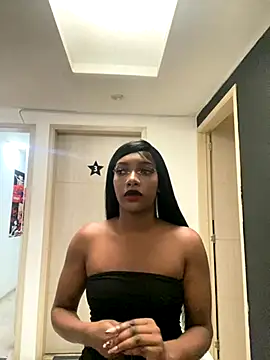 Snapshot of TIFFANYYSTAR chatting on December 4, 2025, 5:45 pm TIFFANYYSTAR online show from December 4, 2025, 5:45 pm