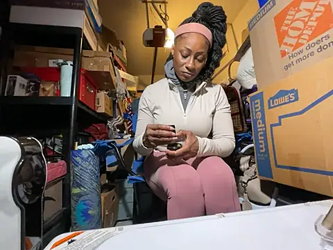 Snapshot of wynterheat chatting on February 11, 2026, 10:37 am wynterheat online show from February 11, 2026, 10:37 am