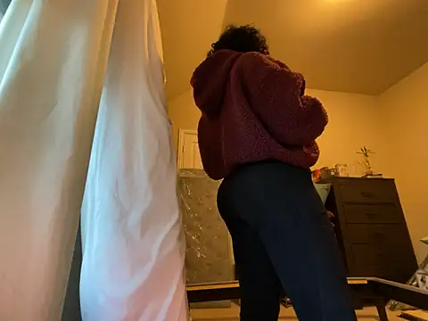 wynterheat online show from March 17, 2026, 1:14 pm