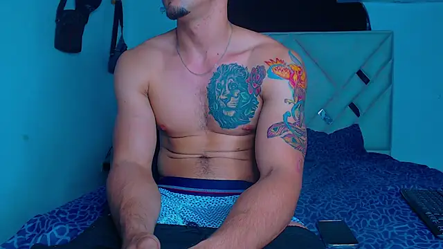 Snapshot of Rich_boy01 chatting on March 1, 2025, 3:43 am Rich boy01 online show from March 1, 2025, 3:43 am