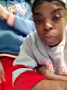 Snapshot of Casaltesudex chatting on March 18, 2025, 5:23 pm Casaltesudex online show from March 18, 2025, 5:23 pm