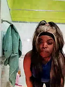 Snapshot of Casaltesudex chatting on February 10, 2025, 8:42 pm Casaltesudex online show from February 10, 2025, 8:42 pm