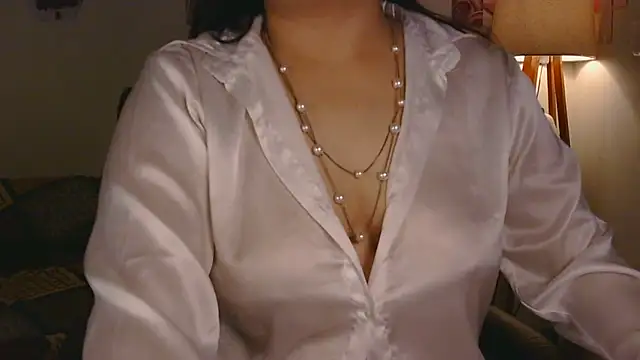 Snapshot of Kriti_02 chatting on October 6, 2025, 8:59 am Kriti 02 online show from October 6, 2025, 8:59 am