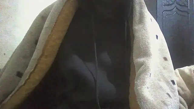 Snapshot of BRawSocietyy chatting on June 6, 2026, 10:26 pm BRawSocietyy online show from June 6, 2026, 10:26 pm