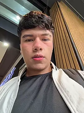 Logan smith1 online show from November 14, 2025, 6:00 pm