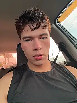 Snapshot of Logan_smith1 chatting on January 6, 2026, 7:40 pm Logan smith1 online show from January 6, 2026, 7:40 pm