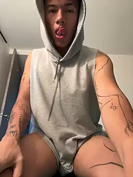 Logan smith1 online show from February 6, 2025, 9:49 pm