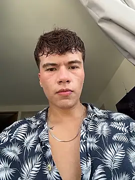 Snapshot of Logan_smith1 chatting on January 16, 2026, 9:08 pm Logan smith1 online show from January 16, 2026, 9:08 pm