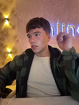 Snapshot of Logan_smith1 chatting on February 3, 2026, 6:22 am Logan smith1 online show from February 3, 2026, 6:22 am