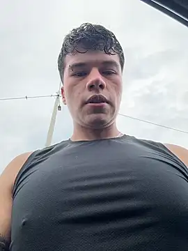 Snapshot of Logan_smith1 chatting on December 20, 2025, 5:16 pm Logan smith1 online show from December 20, 2025, 5:16 pm