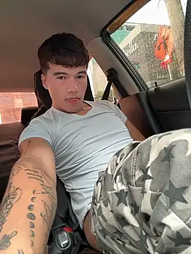 Snapshot of Logan_smith1 chatting on January 9, 2026, 8:38 pm Logan smith1 online show from January 9, 2026, 8:38 pm