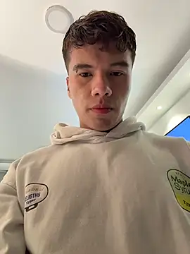 Snapshot of Logan_smith1 chatting on February 28, 2026, 4:56 am Logan smith1 online show from February 28, 2026, 4:56 am