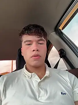 Snapshot of Logan_smith1 chatting on January 12, 2026, 8:25 pm Logan smith1 online show from January 12, 2026, 8:25 pm