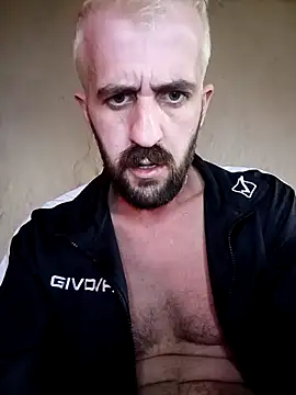 Snapshot of GrofLicno chatting on February 13, 2026, 1:11 pm GrofLicno online show from February 13, 2026, 1:11 pm