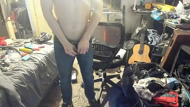 Snapshot of deadpi chatting on December 10, 2024, 4:45 am deadpi online show from December 10, 2024, 4:45 am