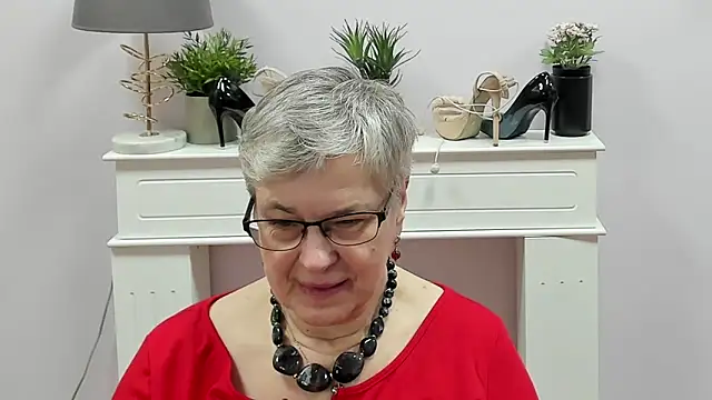 IrisDream online show from February 27, 2026, 6:57 am