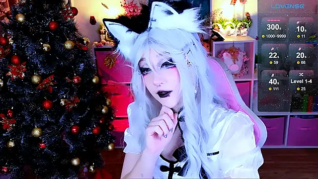 Aki  Ra online show from December 20, 2025, 8:55 pm