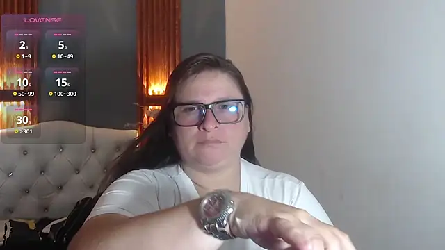 Snapshot of katty_femdom chatting on May 5, 2026, 12:19 pm katty femdom online show from May 5, 2026, 12:19 pm