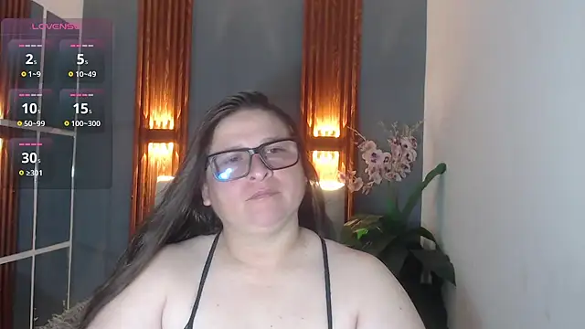 Snapshot of katty_femdom chatting on May 3, 2026, 11:04 am katty femdom online show from May 3, 2026, 11:04 am