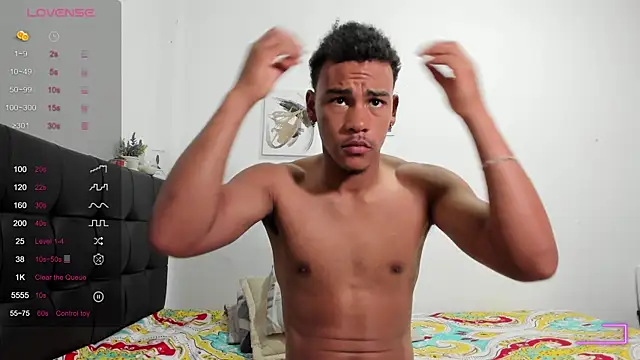 Snapshot of RoddyRich11 chatting on November 24, 2025, 12:16 pm RoddyRich11 online show from November 24, 2025, 12:16 pm