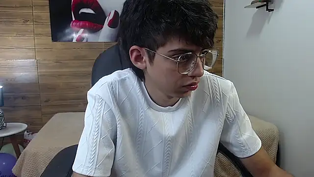 jhoellx online show from October 18, 2025, 8:00 pm