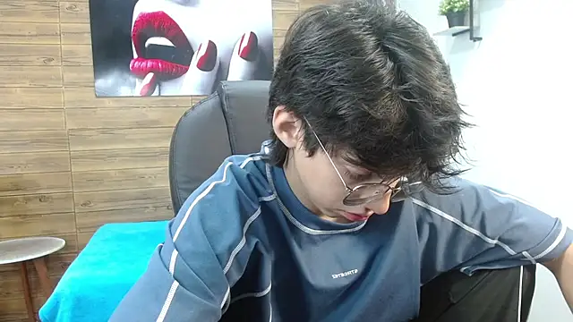 jhoellx online show from December 14, 2025, 12:44 pm