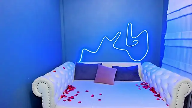 rock n roxy online show from December 2, 2025, 1:28 am