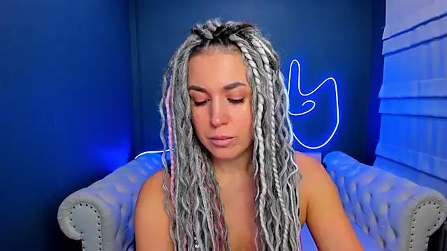 rock n roxy online show from February 12, 2026, 1:27 am