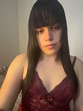 Karolsinhapriv online show from December 14, 2025, 7:41 pm