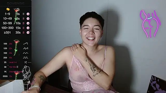 Snapshot of TRIXIE_TANG28 chatting on March 22, 2025, 3:09 am TRIXIE TANG28 online show from March 22, 2025, 3:09 am