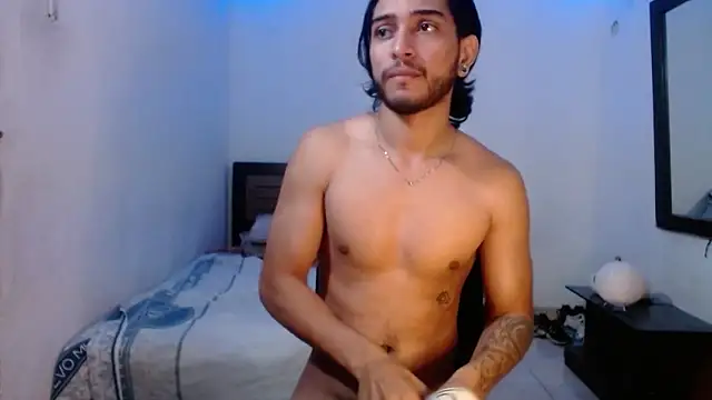 Snapshot of maxximus_100 chatting on January 30, 2025, 6:13 am maxximus 100 online show from January 30, 2025, 6:13 am