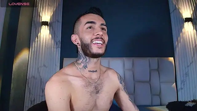 Snapshot of Marcelo_ruiz_ chatting on September 30, 2025, 6:14 pm Marcelo ruiz online show from September 30, 2025, 6:14 pm