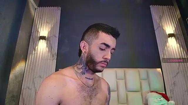 Snapshot of Marcelo_ruiz_ chatting on December 5, 2025, 6:50 pm Marcelo ruiz online show from December 5, 2025, 6:50 pm