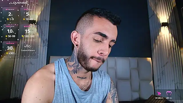 Snapshot of Marcelo_ruiz_ chatting on September 23, 2025, 12:56 pm Marcelo ruiz online show from September 23, 2025, 12:56 pm