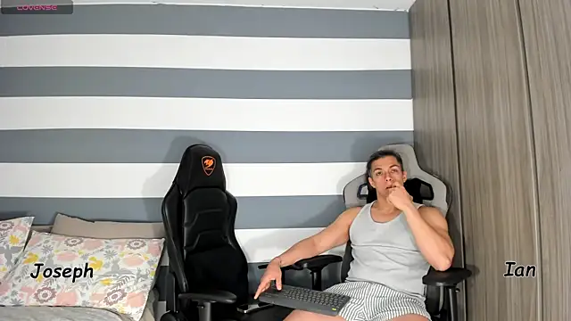 ianandjosephx online show from September 20, 2025, 10:42 am