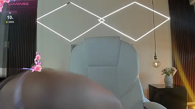 Snapshot of BellaClaiir chatting on January 14, 2026, 2:09 pm BellaClaiir online show from January 14, 2026, 2:09 pm